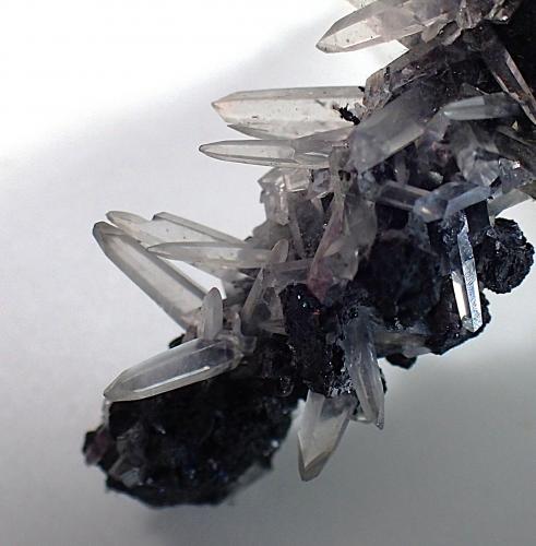 Smithsonite<br />Tsumeb Mine, Tsumeb, Otjikoto Region, Namibia<br />28 mm x 10 mm x 10 mm<br /> (Author: Don Lum)