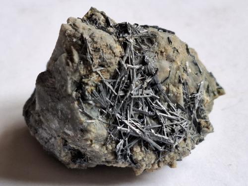 Stibnite<br />Manciano, Grosseto Province, Tuscany, Italy<br />4,5 x 4 cm<br /> (Author: Volkmar Stingl)