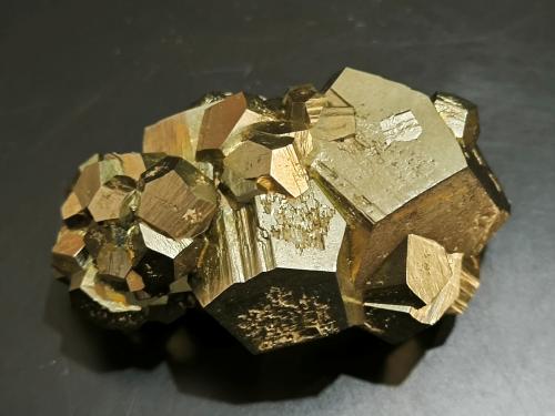 Pyrite<br />Ambas Aguas (Ambasaguas), Muro de Aguas, Comarca Arnedo, La Rioja, Spain<br />64 mm x 40 mm x 35 mm Largest crystal size: 34 mm Mass: 194 g<br /> (Author: Carles Millan)