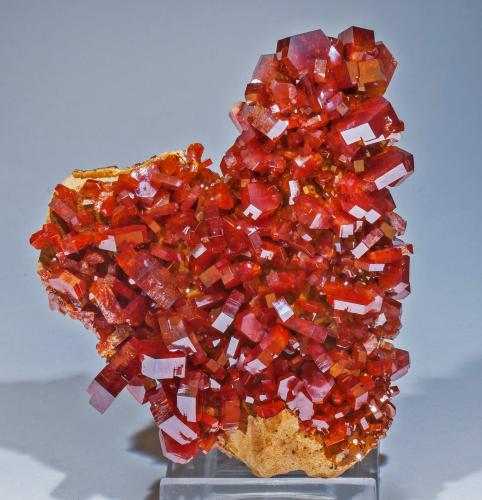 Vanadinite<br />ACF Mine area, Mibladen mining district, Mibladen, Midelt, Midelt Province, Drâa-Tafilalet Region, Morocco<br />8.2 × 7 × 2.7 cm<br /> (Author: Jordi Fabre)