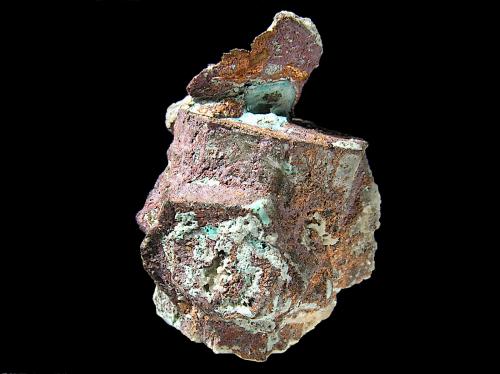 Cobre<br />Mina San Agustín, Corocoro, Provincia Pacajes, Departamento La Paz, Bolivia<br />2,7 × 1,8 × 1,4 cm<br /> (Autor: Frederic Varela)