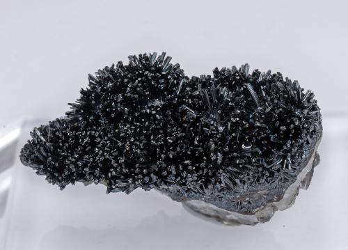Goethite<br />La Quille du Roy, Montredon-Labessonnié, Le Haut Dadou, Castres, Tarn, Occitanie, France<br />4.2 × 2.7 × 2.3 cm<br /> (Author: Jordi Fabre)