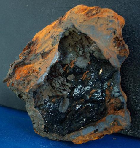 Goethita, Rancierita, Todoroquita<br />Coto Minero El Conjuro, Busquístar, Comarca Alpujarra Granadina, Granada, Andalucía, España<br />14 x 11 cm<br /> (Autor: Pedro Antonio)