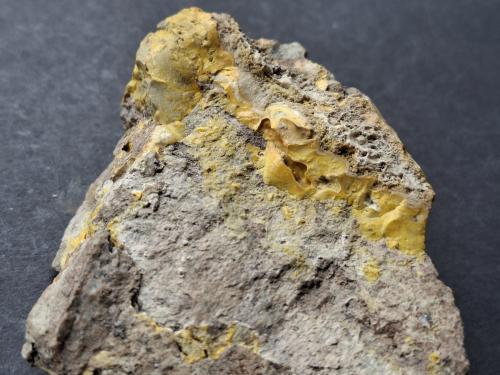 Opal with Orpiment inclusions (variety forcherite)<br />Holzbrücken, Ingering, Knittelfeld, Murtal District, Styria/Steiermark, Austria<br />8,5 x 6 cm<br /> (Author: Volkmar Stingl)