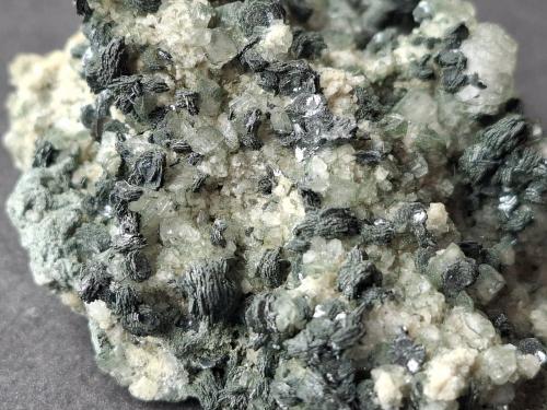 Hematite, Orthoclase (variety adularia)<br />Mörchner area, Zemmgrund, Ziller Valley (Zillertal), North Tyrol, Tyrol/Tirol, Austria<br />9 x 8 cm<br /> (Author: Volkmar Stingl)