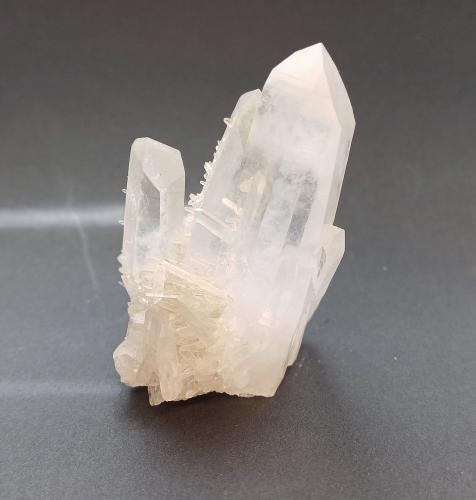 Quartz<br />Bedretto Valley, Leventina, Ticino (Tessin), Switzerland<br />65mm x 40mm x 50mm<br /> (Author: Philippe Durand)