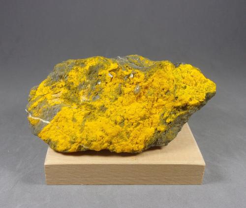 Hawleyita<br />Mina Daoping, Gongcheng, Prefectura Guilin, Región Autónoma Guangxi Zhuang, China<br />10,1 x 6 x 4,1 cm.<br /> (Autor: J. G. Alcolea)