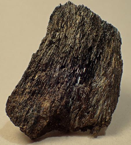 Berthierita<br />Mina Herja, Chiuzbaia, Baia Sprie, Maramures, Rumanía<br />5,5 x 3 x 2 cm<br /> (Autor: Frederic Varela)