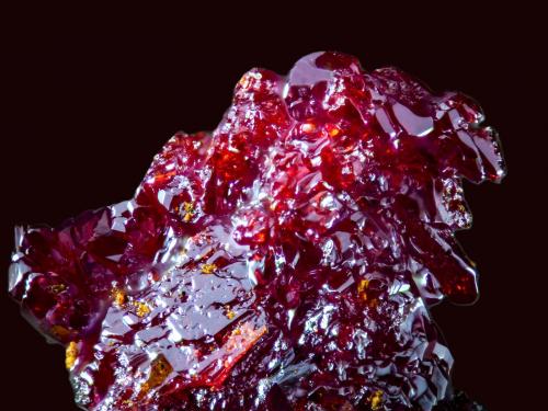 Foenicocroita, iranita<br />Chah Khouni Mine, Madan-e Nakhlak, Anarak District, Nain, Isfahan Province, Iran<br />8 mm<br /> (Autor: Borja Sainz de Baranda)