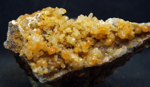 Calcita<br />Cantera Cabezoncillo, Cabeçonet/Alto del Salmitre, Municipio Busot, Comarca Campo de Alicante, Alicante / Alacant, Comunidad Valenciana / Comunitat Valenciana, España<br />10 x 5 cm<br /> (Autor: Pedro Antonio)