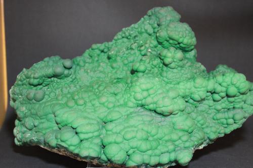 Malaquita<br />Mina L'Etoile du Congo, Lubumbashi (Elizabethville), Cinturón de cobre de Katanga, Haut-Katanga (Shaba), República Democrática del Congo (Zaire)<br />26 x 16 cm<br /> (Autor: Joaquin Blanco Cortina)