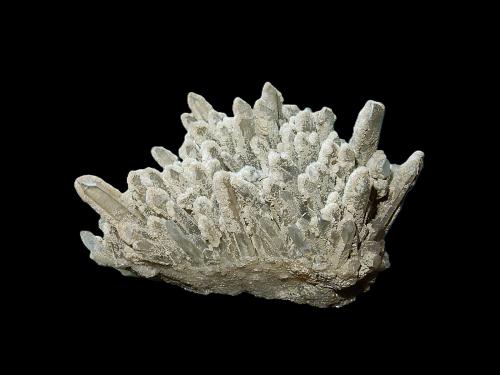 Quartz and Calcite<br />Zona minera Madan, Montes Rhodope, Smolyan Oblast, Bulgaria<br />130 mm x 70 mm x 80 mm<br /> (Author: Dany Mabillard)