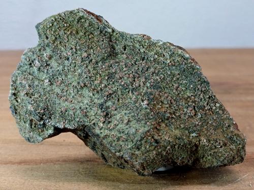Eclogita<br />Macizo ultramáfico (ultrabásico) de Herbeira-Complejo de Cabo Ortegal, Herbeira, Cariño, Comarca Ortegal, La Coruña / A Coruña, Galicia / Galiza, España<br />8,5x6x2,5 cm.<br /> (Autor: supertxango)