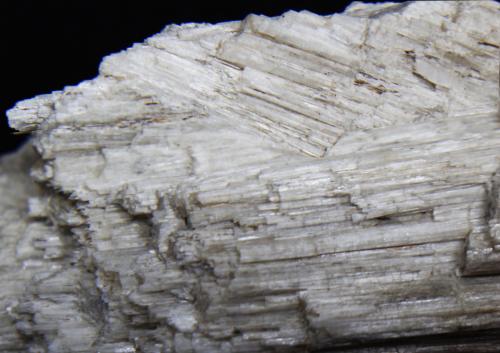 Wollastonita<br />Mina Ojuela, Mapimí, Municipio Mapimí, Durango, México<br />105x50x35 mm.<br /> (Autor: Luis Edmundo Sánchez Roja)