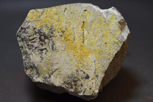 Weeksita<br />Mina Anderson, Cuenca Date Creek, Distrito Black Mountains, Condado Yavapai, Arizona, USA<br />70 x 60 mm<br /> (Autor: Joaquin Blanco Cortina)