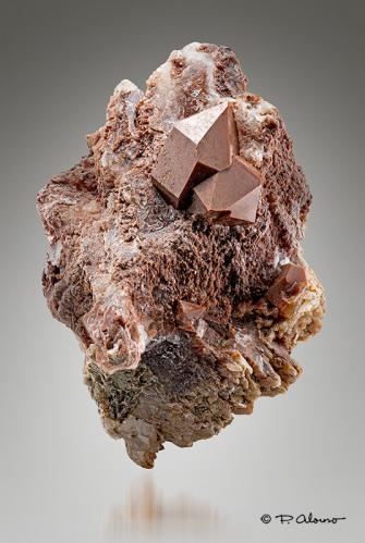 Cuarzo (variedad jacinto de compostela)<br />Afloramiento del Keuper, Montroy, Comarca Ribera Alta, Valencia / València, Comunidad Valenciana / Comunitat Valenciana, España<br />2,5cm x 3,5cm x 2,5cm<br /> (Autor: Pere Alonso)