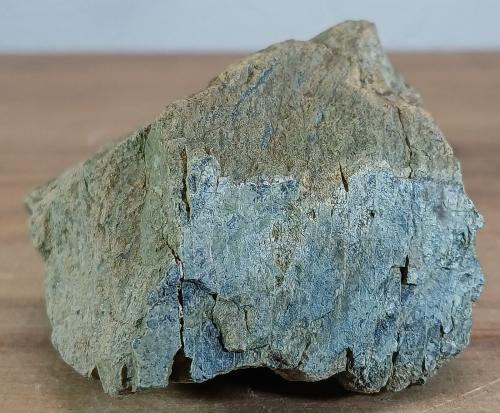 Serpentinita<br />Macizo ultramáfico (ultrabásico) de Herbeira-Complejo de Cabo Ortegal, Herbeira, Cedeira, Comarca Ferrol, La Coruña / A Coruña, Galicia / Galiza, Spain<br />7x5x5 cm.<br /> (Autor: supertxango)