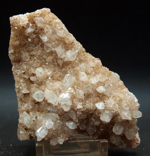 Celestina<br />Concesión Minerama II, Urbanización Puente Tablas, Jaén ciudad, Jaén, Comarca Metropolitana de Jaén, Andalucía, España<br />10 x 6 cm<br /> (Autor: Pedro Antonio)