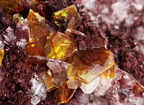 Wulfenita<br />Mina Ojuela, Mapimí, Municipio Mapimí, Durango, México<br />90x85x60 mm.<br /> (Autor: Luis Edmundo Sánchez Roja)