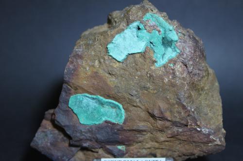 Pseudomalaquita<br />Mina La Virgen, Andújar, Comarca de la Campiña, Jaén, Andalucía, España<br />100 x 85 mm<br /> (Autor: Joaquin Blanco Cortina)