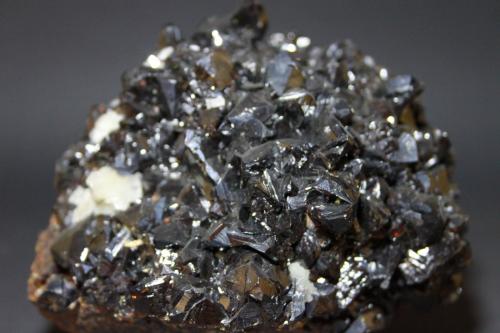 Esfalerita<br />Mina Elmwood, Carthage, Distrito Central Tennessee Ba-F-Pb-Zn, Condado Smith, Tennessee, USA<br />140 x 100<br /> (Autor: Joaquin Blanco Cortina)