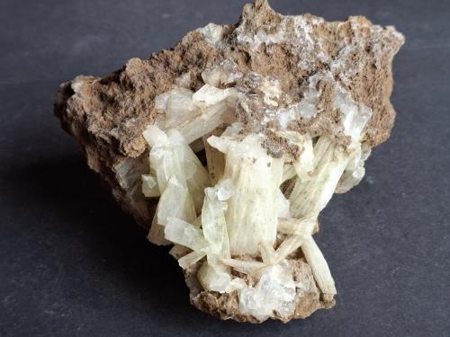Aragonite<br />Depósito de magnesita, Bürglkopf, Hochfilzen, Distrito Kitzbühel, Tirol Norte, Tirol, Austria<br />13 x 11 cm<br /> (Author: Volkmar Stingl)