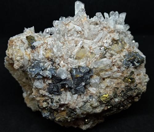 Danburita<br />Charcas, Municipio Charcas, San Luis Potosí, México<br />90x85x45 mm.<br /> (Autor: Luis Edmundo Sánchez Roja)