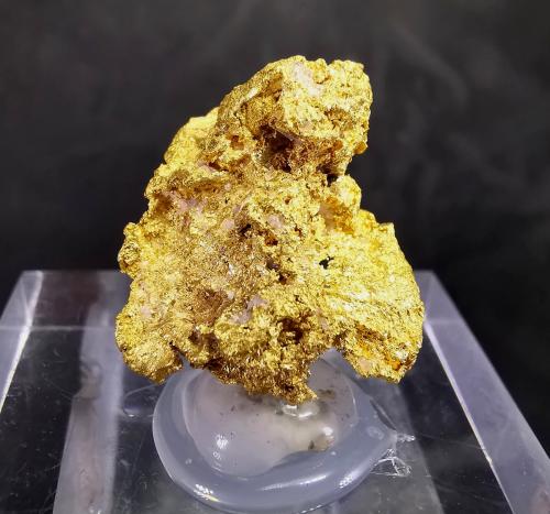 Oro Nativo<br />Región histórica del Triángulo de Oro, Victoria, Australia<br />2.6cm<br /> (Autor: Diego Navarro)