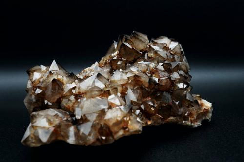 Quartz<br />Cantera Beauvoir, Échassières, Ébreuil, Allier, Auvergne-Rhône-Alpes, Francia<br />12,5 cm<br /> (Author: DanovskiM)