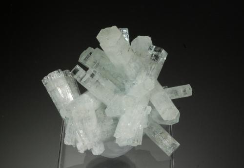 Beryl<br />Monte Erongo, Usakos, Región Erongo, Namibia<br />4.0 x 2.8 x 3.5 cm<br /> (Author: Michael Shaw)