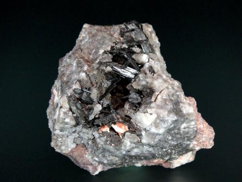 Manganita<br />Ilfeld, Nordhausen, Distrito Nordhausen, Turingia/Thüringen, Alemania<br />7 x 6 cm.<br /> (Autor: Antonio P. López)