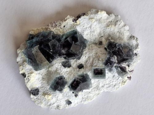Fluorite<br />Yindu, Hexigten Banner (Kèshíkèténg Qí), Chifeng (Ulanhad), Región Autónoma Mongolia Interior, China<br />5,5 x 4 cm<br /> (Author: Volkmar Stingl)