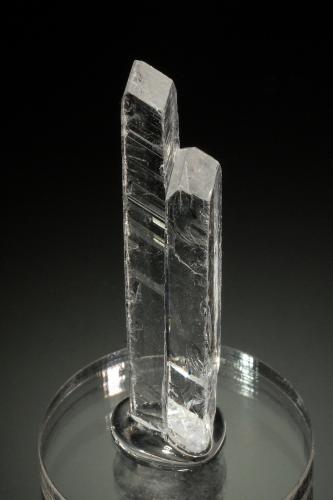 Nifontovite<br />Mina Rey y Reina, Charcas, Municipio Charcas, San Luis Potosí, México<br />5.3 x 1.5 x 1.0 cm<br /> (Author: Michael Shaw)