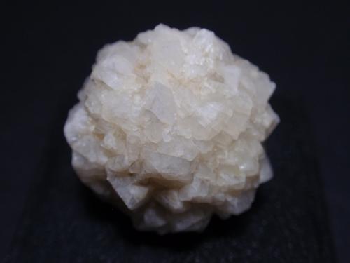 Fluorita<br />Paso Le Campana dAnéou, Cirque dAnéou, Laruns, Oloron-Sainte-Marie, Pirineos Atlánticos, Nouvelle-Aquitaine, Francia<br />50x55 mm<br /> (Autor: Ignacio)