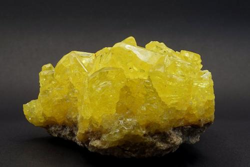 Sulphur<br />El Desierto Mine, San Pablo de Napa, Daniel Campos Province, Potosí Department, Bolivia<br />5,8 x 3,8 x 3 cm.<br /> (Author: DanovskiM)