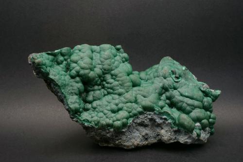 Malachite<br />Kambove District, Katanga Copper Crescent, Katanga (Shaba), Democratic Republic of the Congo (Zaire)<br />11 x 6 x 4,4 cm<br /> (Author: DanovskiM)