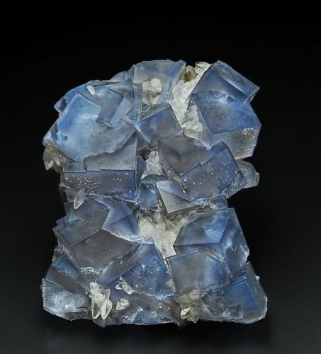 Fluorite, Calcite<br />Mekhtar, Distrito Loralai, Balochistan (Baluchistan), Paquistán<br />14.0 x 10.0 cm<br /> (Author: am mizunaka)