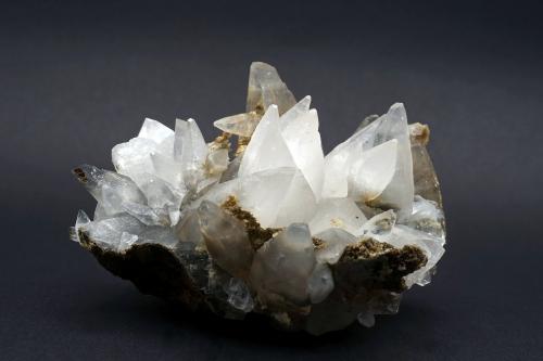 Calcite<br />Iraí, Región Alto Uruguai, Rio Grande do Sul, Brasil<br />5,5 x 4 x 3,4 cm.<br /> (Author: DanovskiM)