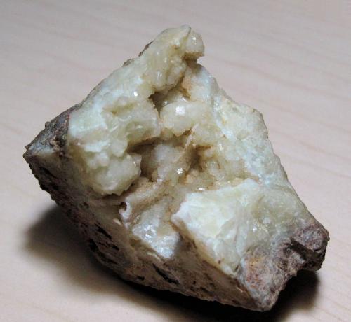 Prehnita<br />Tibidabo, Barcelona ciutat, Serra de Collserola, Comarca Barcelonès, Barcelona, Cataluña / Catalunya, España<br />65 mm x 37 mm<br /> (Autor: Carles Millan)