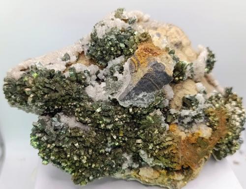 Marcasita y Dolomita.<br />Mina de Reocín, Reocín, Comarca Saja-Nansa, Cantabria, España<br />17x12 cm<br /> (Autor: AntonioJesus)