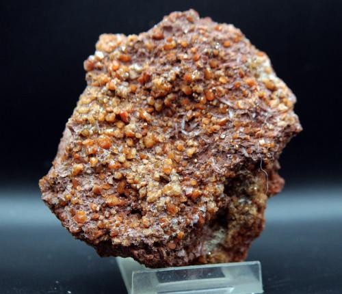 Cuarzo hematoideo<br />Afloramiento del Keuper, Los Molinillos, Minglanilla, Comarca Manchuela Conquense, Cuenca, Castilla-La Mancha, España<br />9 x 8 cm<br /> (Autor: Pedro Antonio)