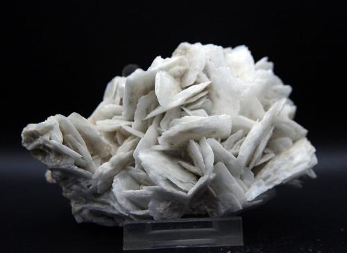 Barita<br />Minas de La Unión, Sierra Minera de Cartagena-La Unión, Cartagena, Comarca Campo de Cartagena, Región de Murcia (Murcia), España<br />10 x 6 cm<br /> (Autor: Pedro Antonio)