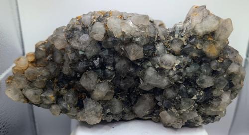 Cuarzo (variedad ahumado)<br />Mina Rómulo, Collado La Mina, Llano del Beal, Cartagena, Comarca Campo de Cartagena, Región de Murcia (Murcia), España<br />25x12 cm<br /> (Autor: AntonioJesus)