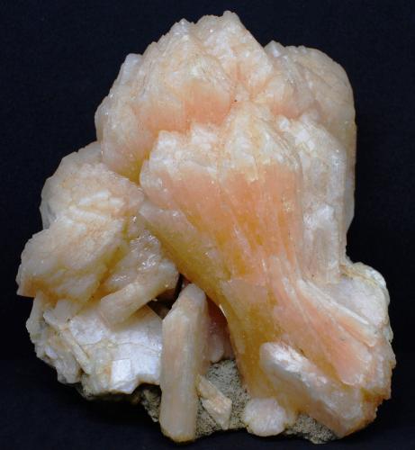 Stilbita-Ca<br />Pune District (Poonah District), Maharashtra, India<br />105X90X70 mm.<br /> (Autor: Luis Edmundo Sánchez Roja)