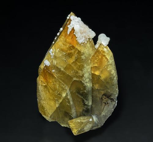 Barite, Calcite<br />Mina Northumberland, Montes Toquima, Distrito Northumberland, Condado Nye, Nevada, USA<br />10.0 x 7.0 cm<br /> (Author: am mizunaka)