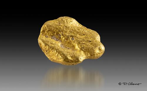 Oro<br />De la Chimenea Mountains, Talarrubias / Casas de Don Pedro area, Comarca La Siberia, Badajoz, Extremadura, Spain<br />4 mm x 2mm x 4mm<br /> (Autor: Pere Alonso)