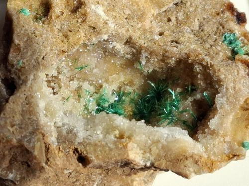Malachite<br />Sol Mine, Cerro de los Guardias, Rodalquilar, Níjar, Comarca Metropolitana de Almería, Almería, Andalusia, Spain<br />4 x 4 cm<br /> (Author: Volkmar Stingl)