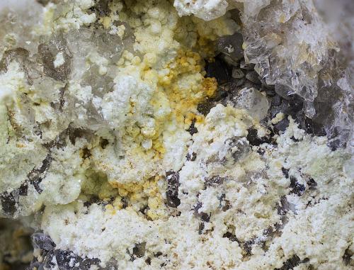 Beyerita<br />Antoñita Mine, Las Muleras, Pozoblanco, Comarca Los Pedroches, Córdoba, Andalusia, Spain<br />Campo de visión de 12 mm.<br /> (Autor: Antonio Carmona)