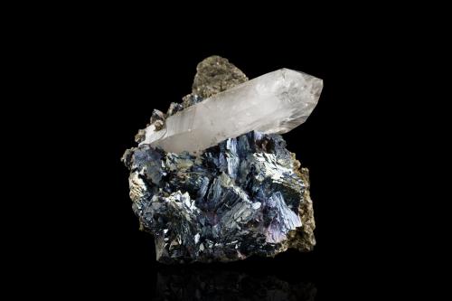 Arsenopirita con Cuarzo<br />Minas da Panasqueira, Aldeia de São Francisco de Assis, Covilhã, Castelo Branco, Cova da Beira, Centro Region, Portugal<br />14 x 10.5 x 7.5 cm / Cristal principal: 2.2 cm.<br /> (Autor: Museo MIM)