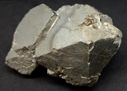 Pirita<br />Concepción del Oro, Municipio Concepción del Oro, Zacatecas, Mexico<br />95x70x70 mm.<br /> (Autor: Luis Edmundo Sánchez Roja)